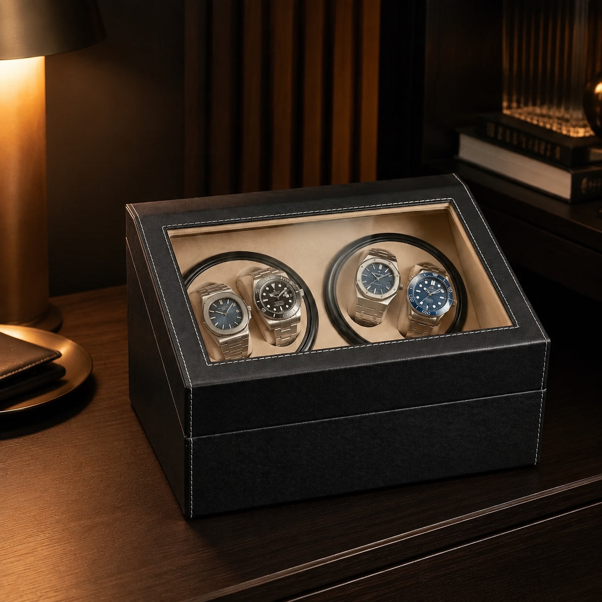 Coffret Régence ouvert, quatre emplacements motorisés visibles