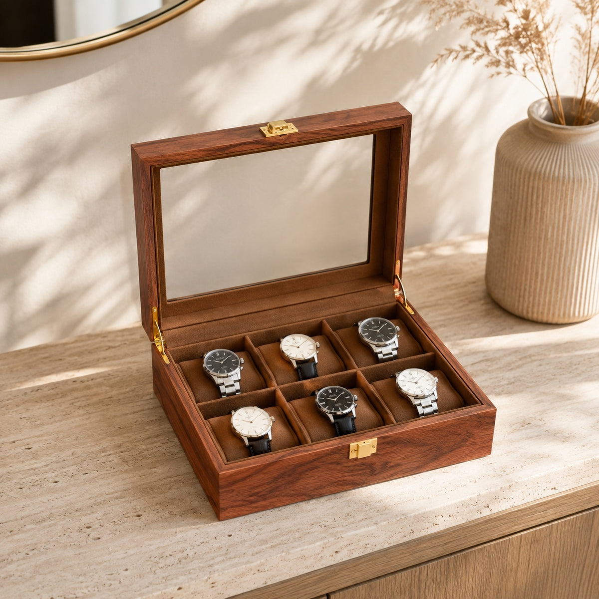 Détail du placage noyer de l'écrin 10 montres