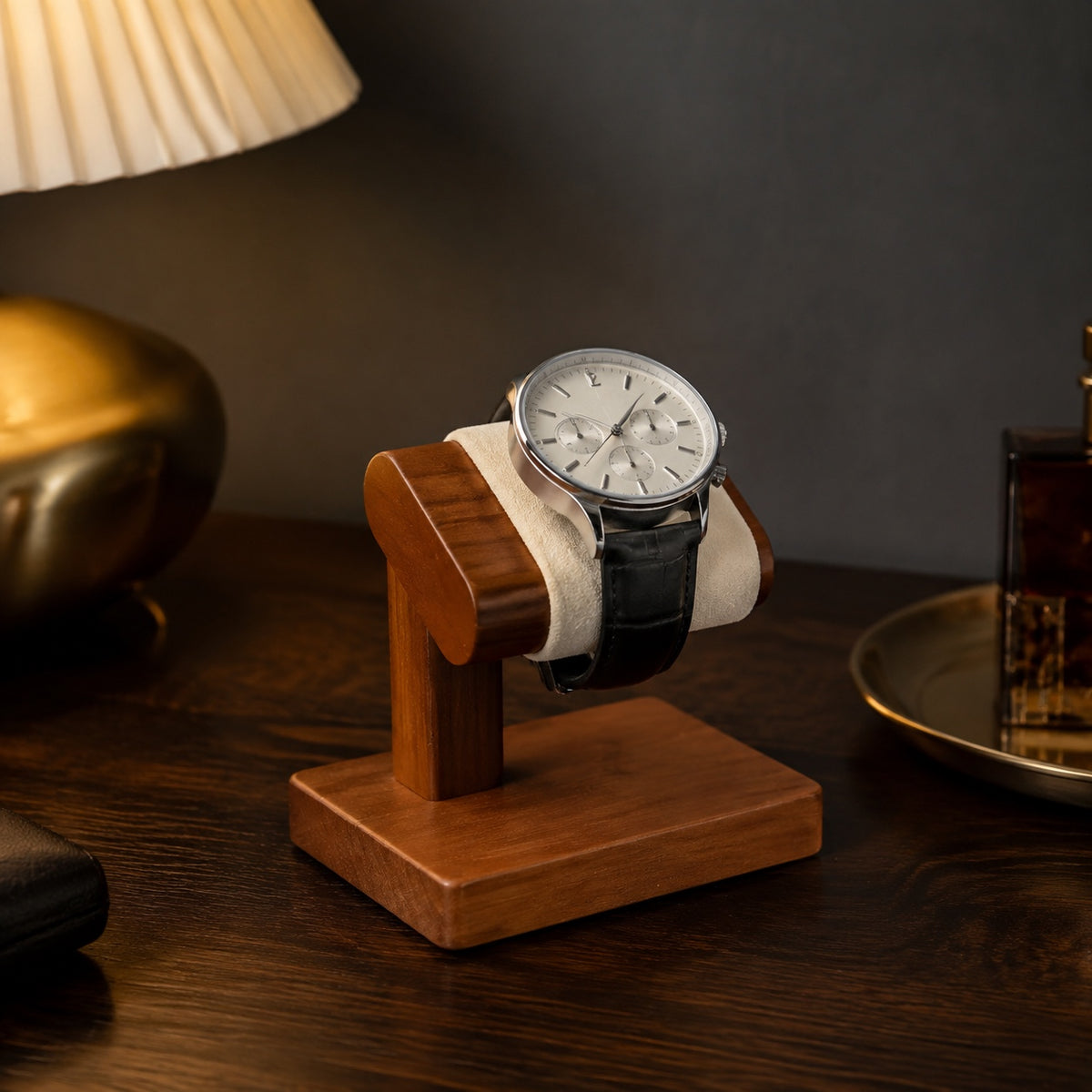 Porte-montre Solo Crème avec une montre en place