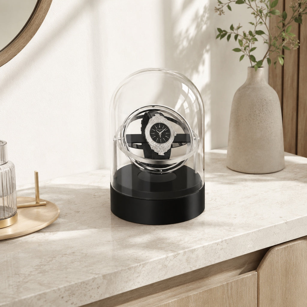 Détail du socle en acier inoxydable brossé de l'Astrolabe